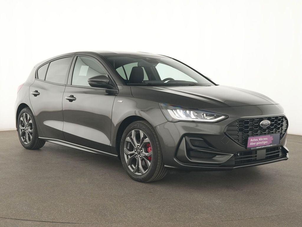 Ford Focus 2022 г. Серый, пробег 28958 км