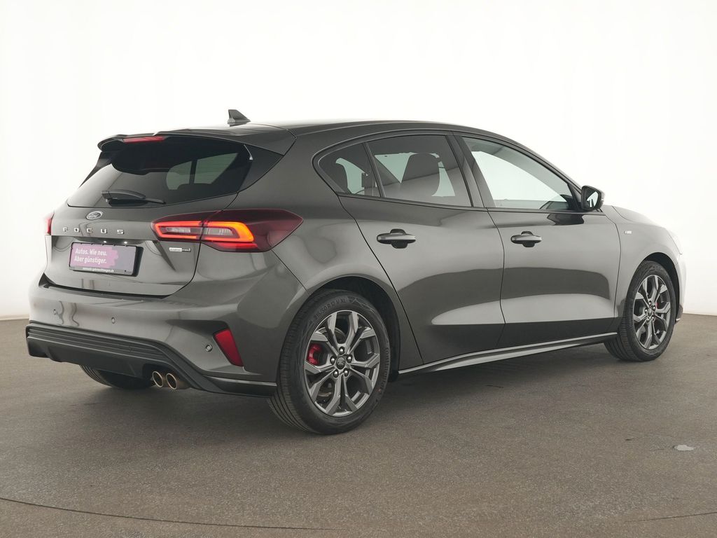 Ford Focus 2022 г. Серый, пробег 28958 км