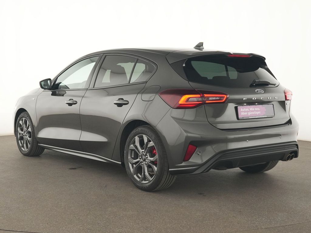 Ford Focus 2022 г. Серый, пробег 28958 км