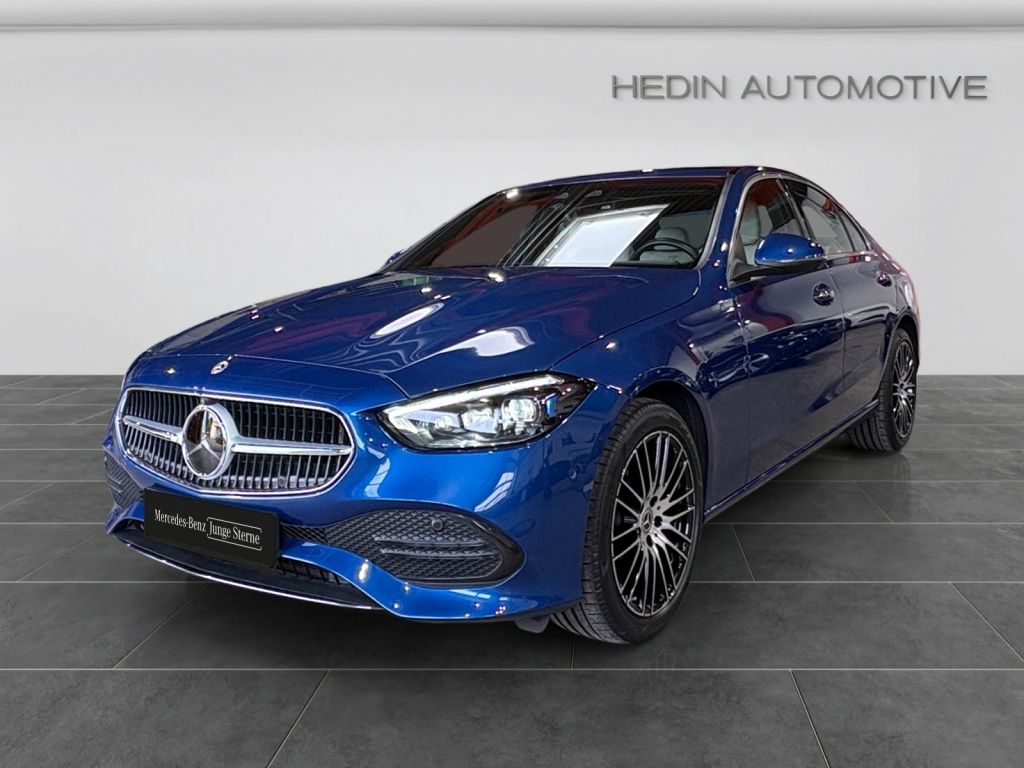 Mercedes-Benz C 300 2021 г. Синий, пробег 13328 км