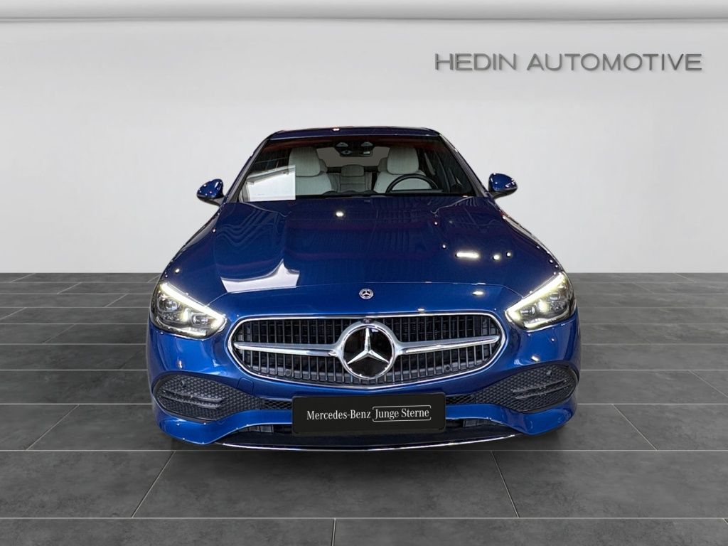 Mercedes-Benz C 300 2021 г. Синий, пробег 13328 км