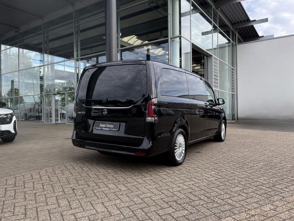 Mercedes-Benz V 250 2024 г. Серый, пробег 27250 км