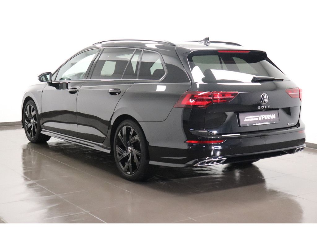 Volkswagen Golf 2024 г. Чёрный, пробег 41000 км
