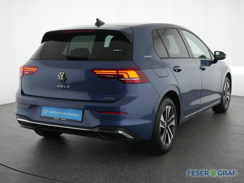 Volkswagen Golf 2026 г. Синий, пробег 24610 км