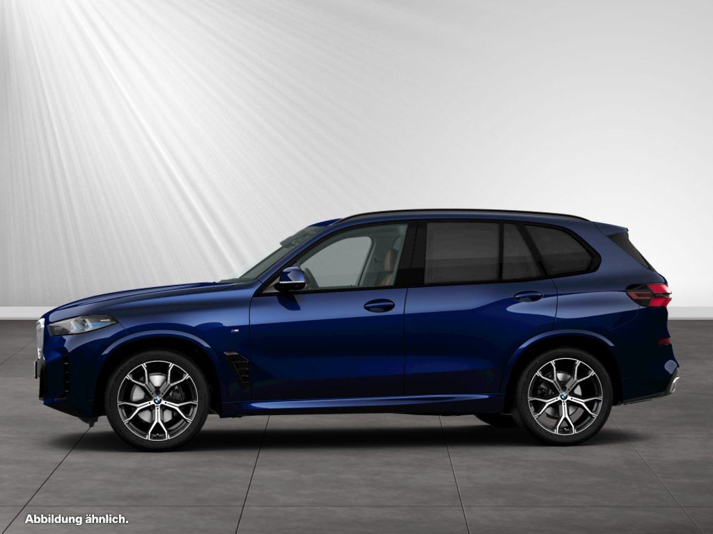 BMW X5 2025 г. Синий, пробег 19150 км