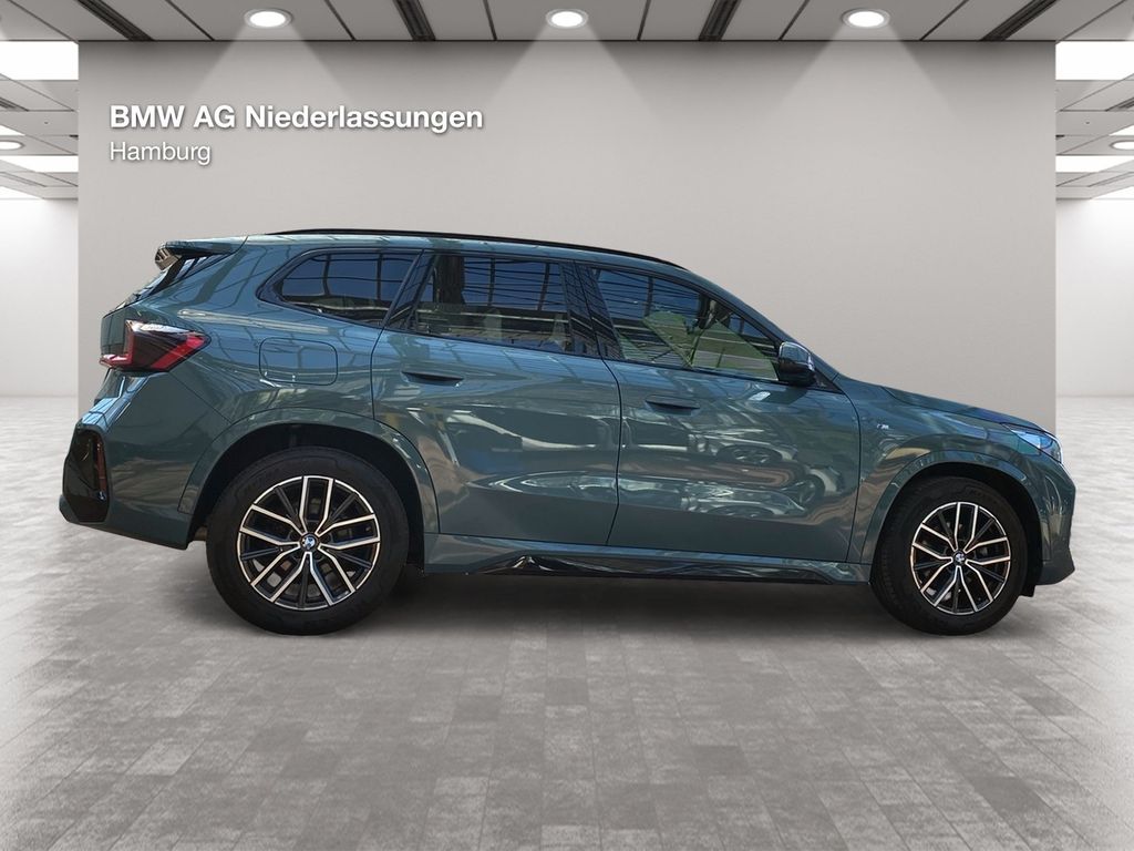 BMW X1 2023 г. Зелёный, пробег 45405 км