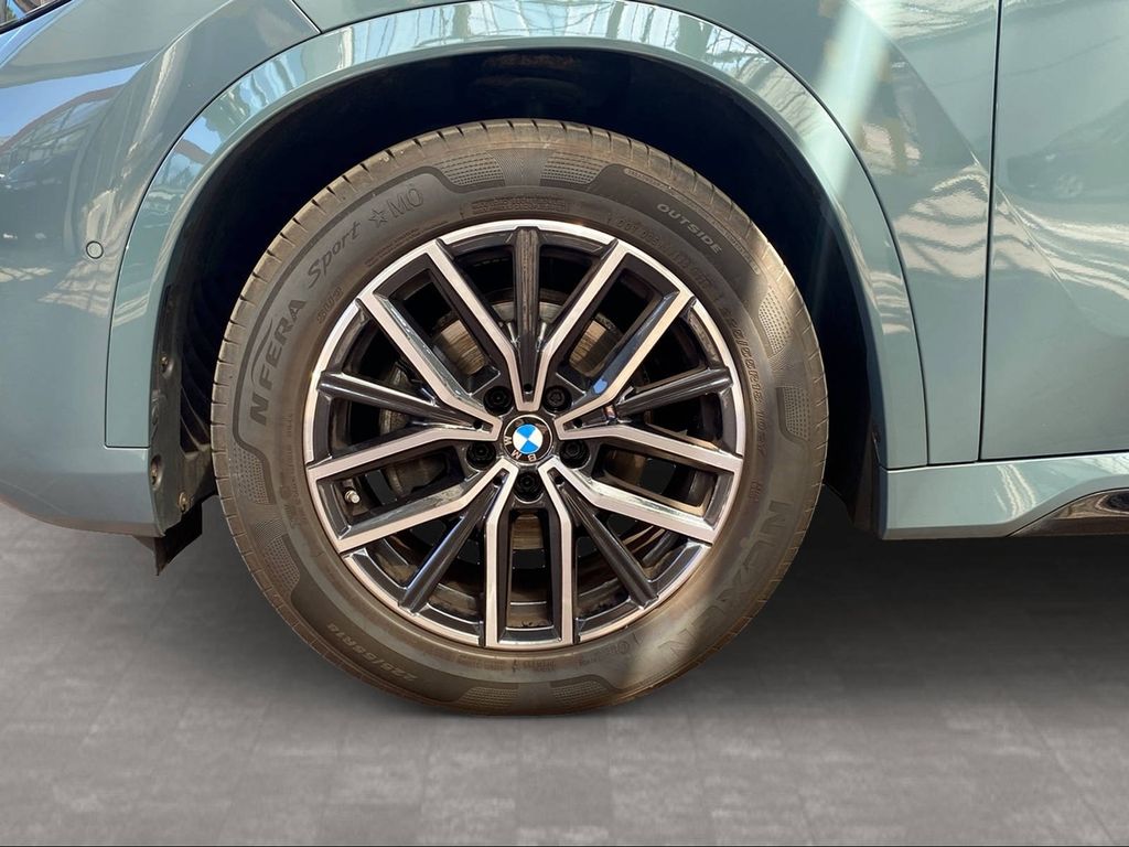 BMW X1 2023 г. Зелёный, пробег 45405 км
