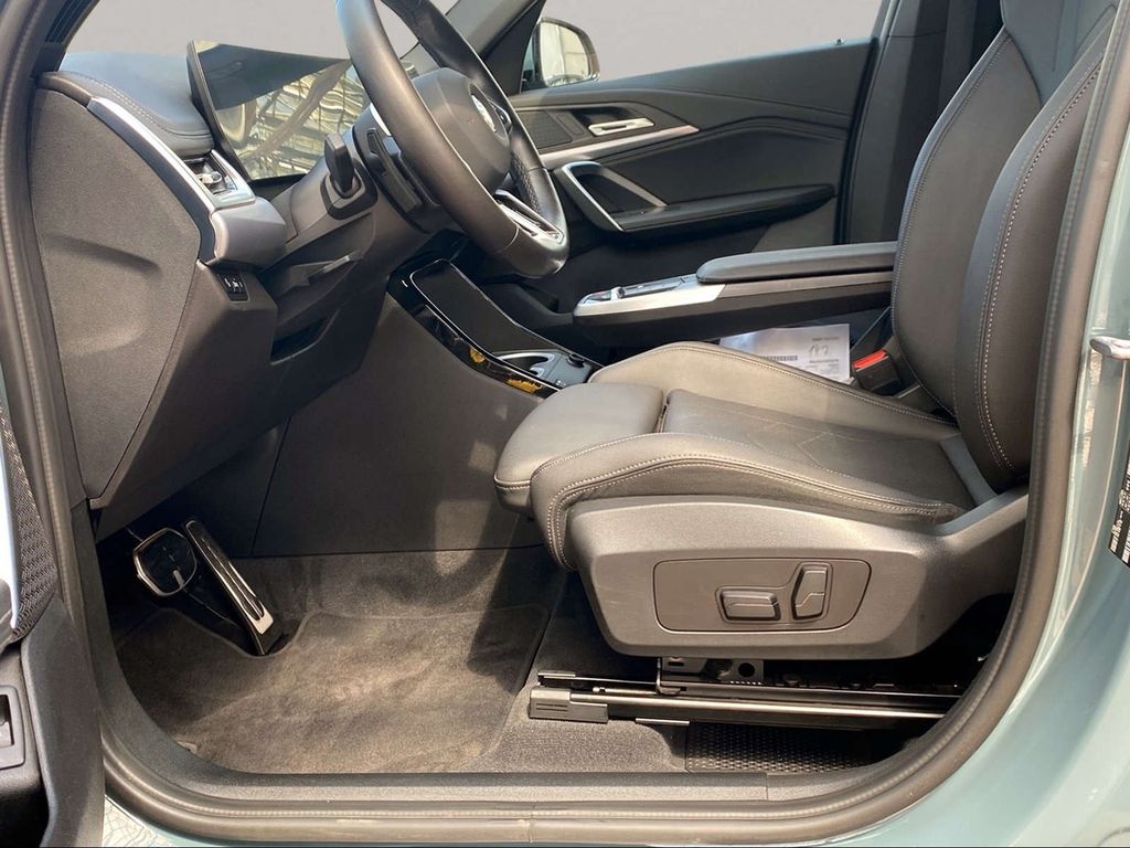 BMW X1 2023 г. Зелёный, пробег 45405 км