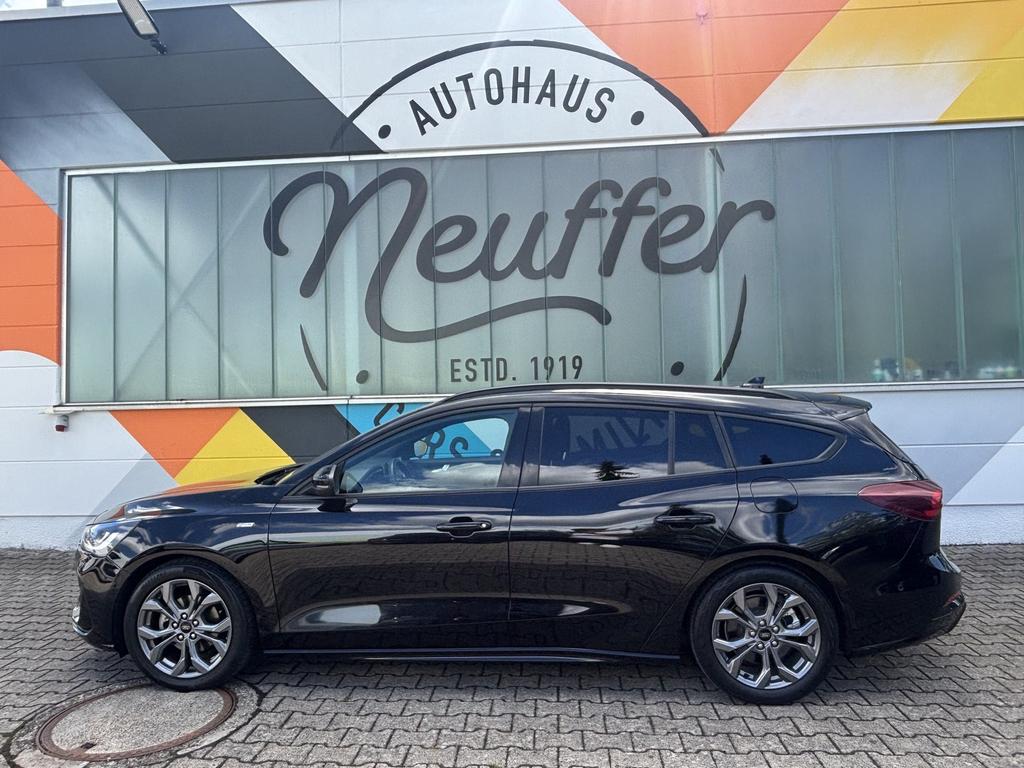 Ford Focus 2024 г. Чёрный, пробег 44250 км