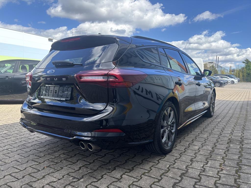 Ford Focus 2024 г. Чёрный, пробег 44250 км