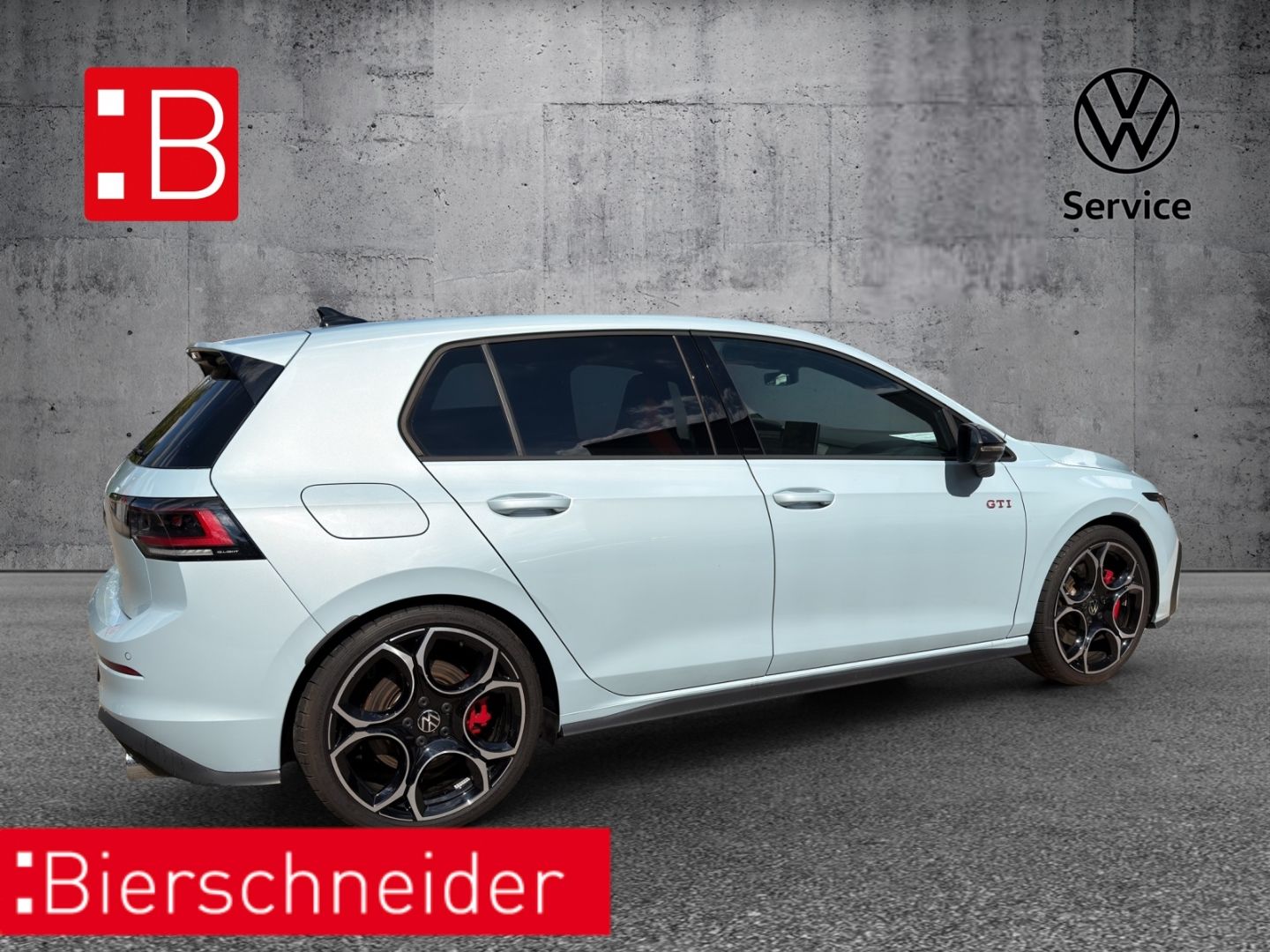 Volkswagen Golf 2025 г. Синий, пробег 22815 км