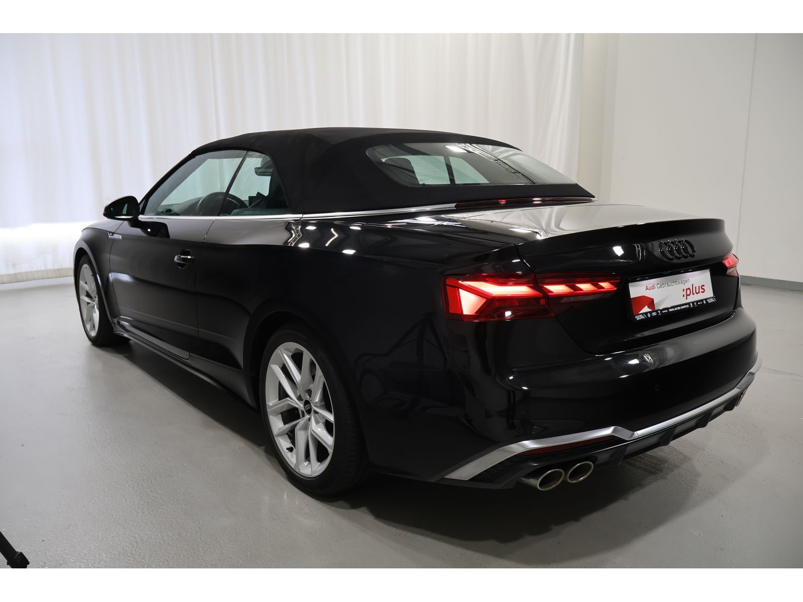 Audi S5 2023 г. Чёрный, пробег 38650 км