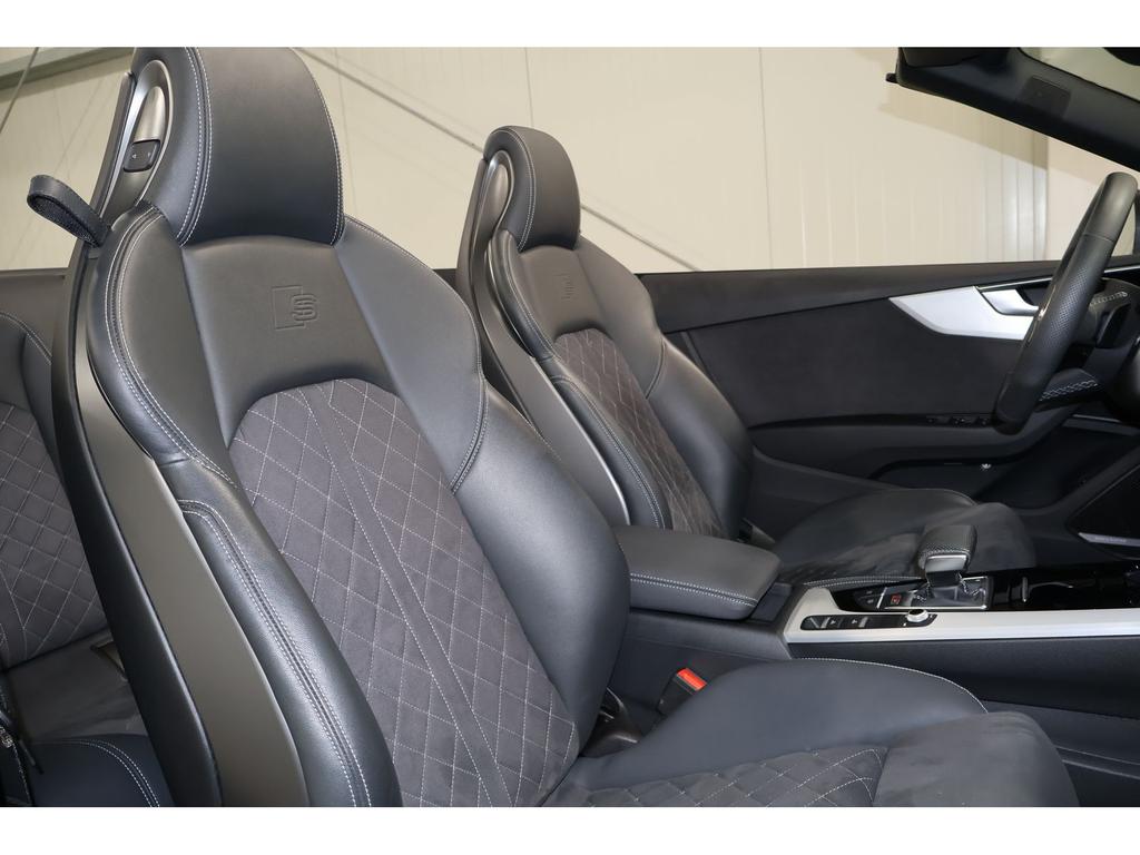 Audi S5 2023 г. Чёрный, пробег 38650 км