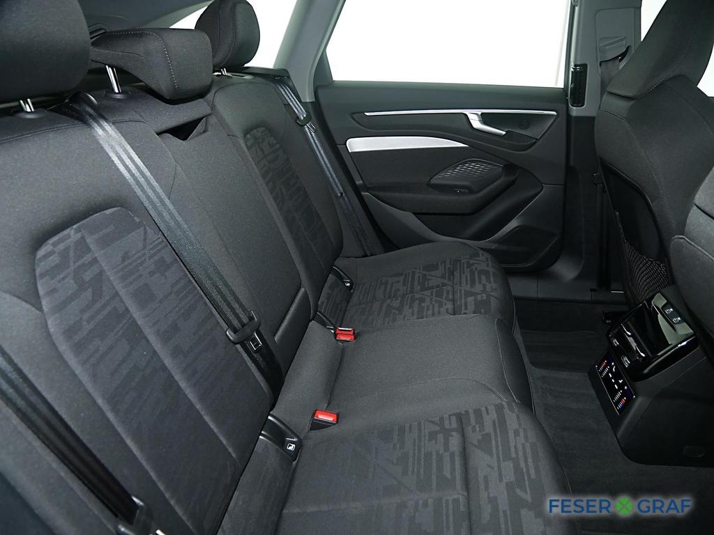 Audi A6 2025 г. Белый, пробег 29436 км