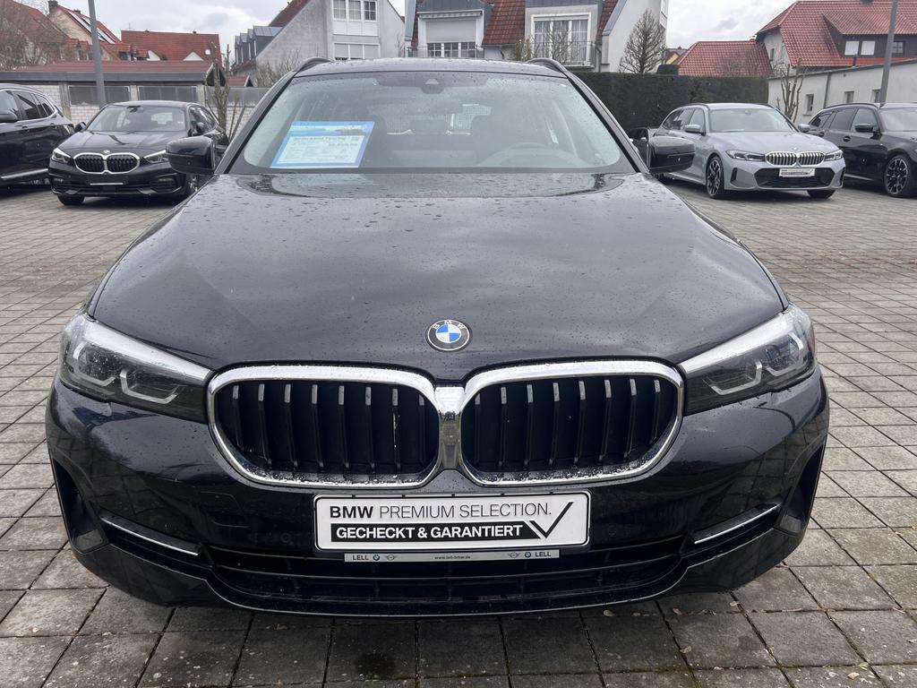 BMW 530 2022 г. Чёрный, пробег 59315 км