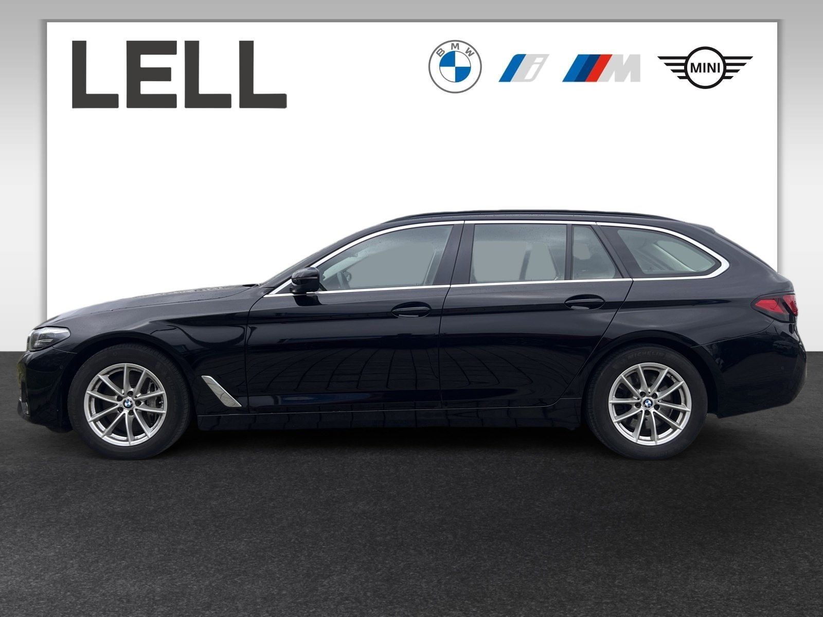 BMW 530 2022 г. Чёрный, пробег 59315 км