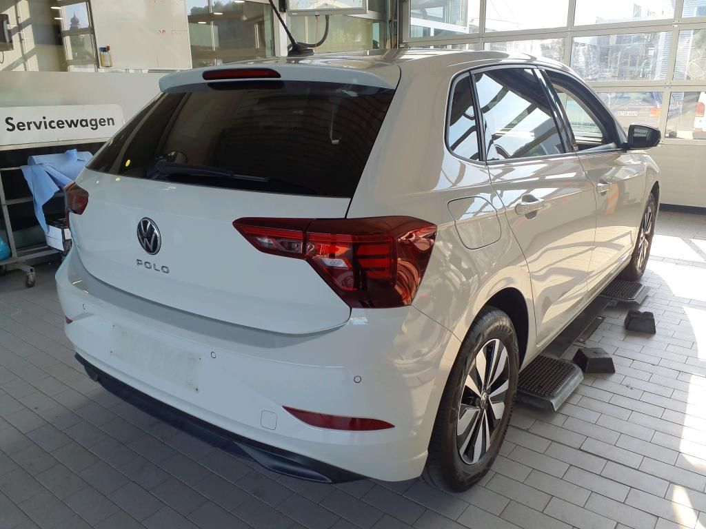 Volkswagen Polo 2024 г. Серый, пробег 28165 км