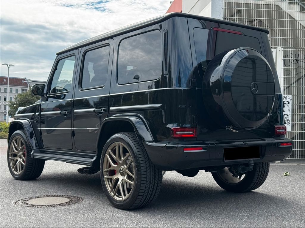 Mercedes-Benz G 63 AMG 2024 г. Чёрный, пробег 20000 км