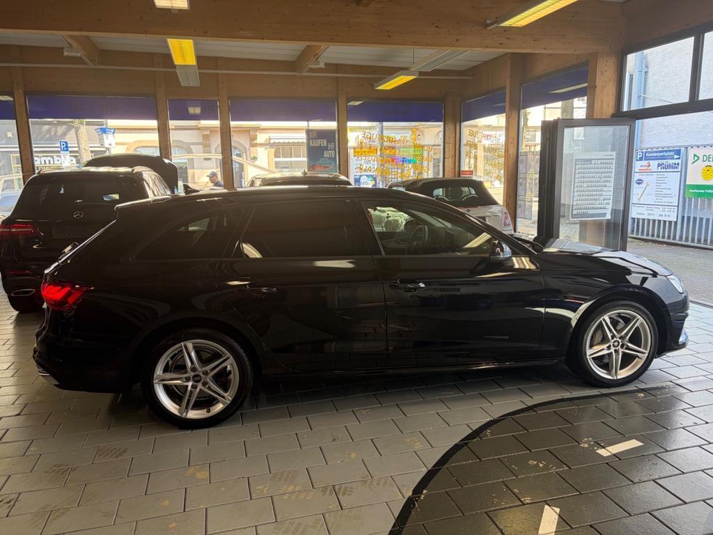 Audi A4 2023 г. Чёрный, пробег 58500 км