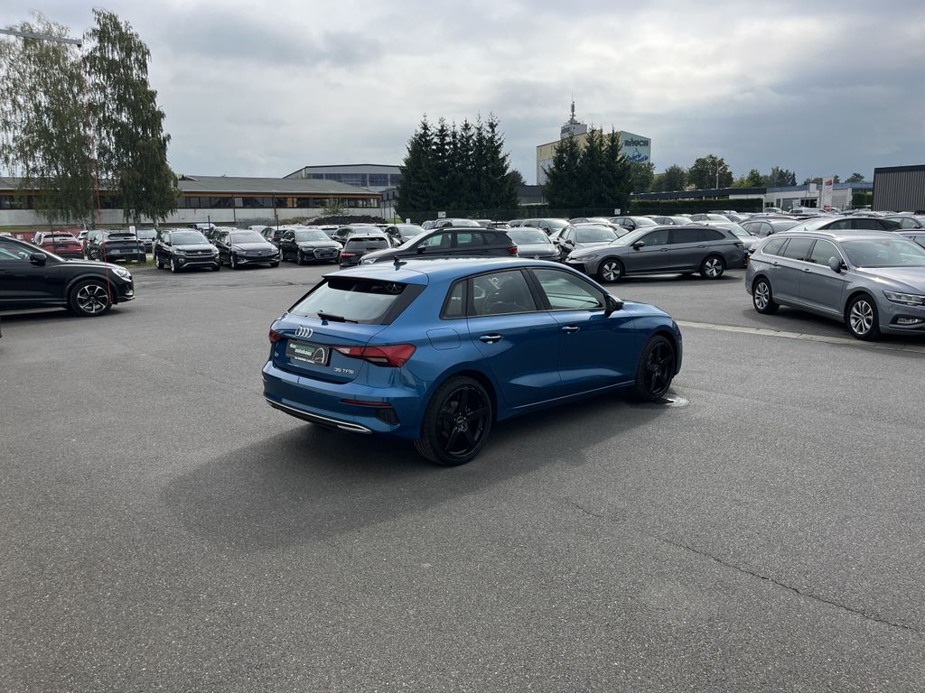 Audi A3 2022 г. Синий, пробег 36066 км