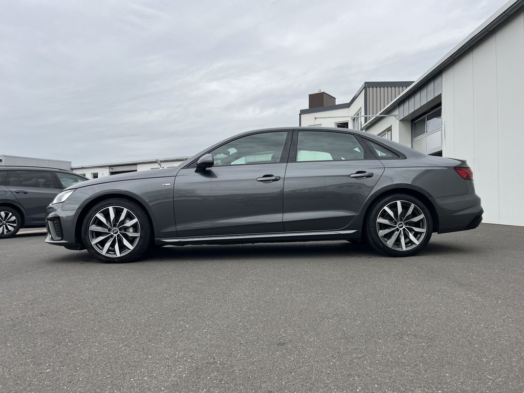 Audi A4 2022 г. Серый, пробег 47947 км