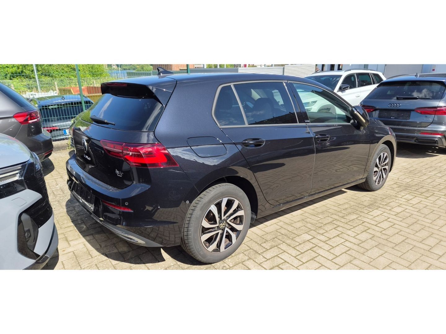 Volkswagen Golf 2022 г. Чёрный, пробег 47461 км