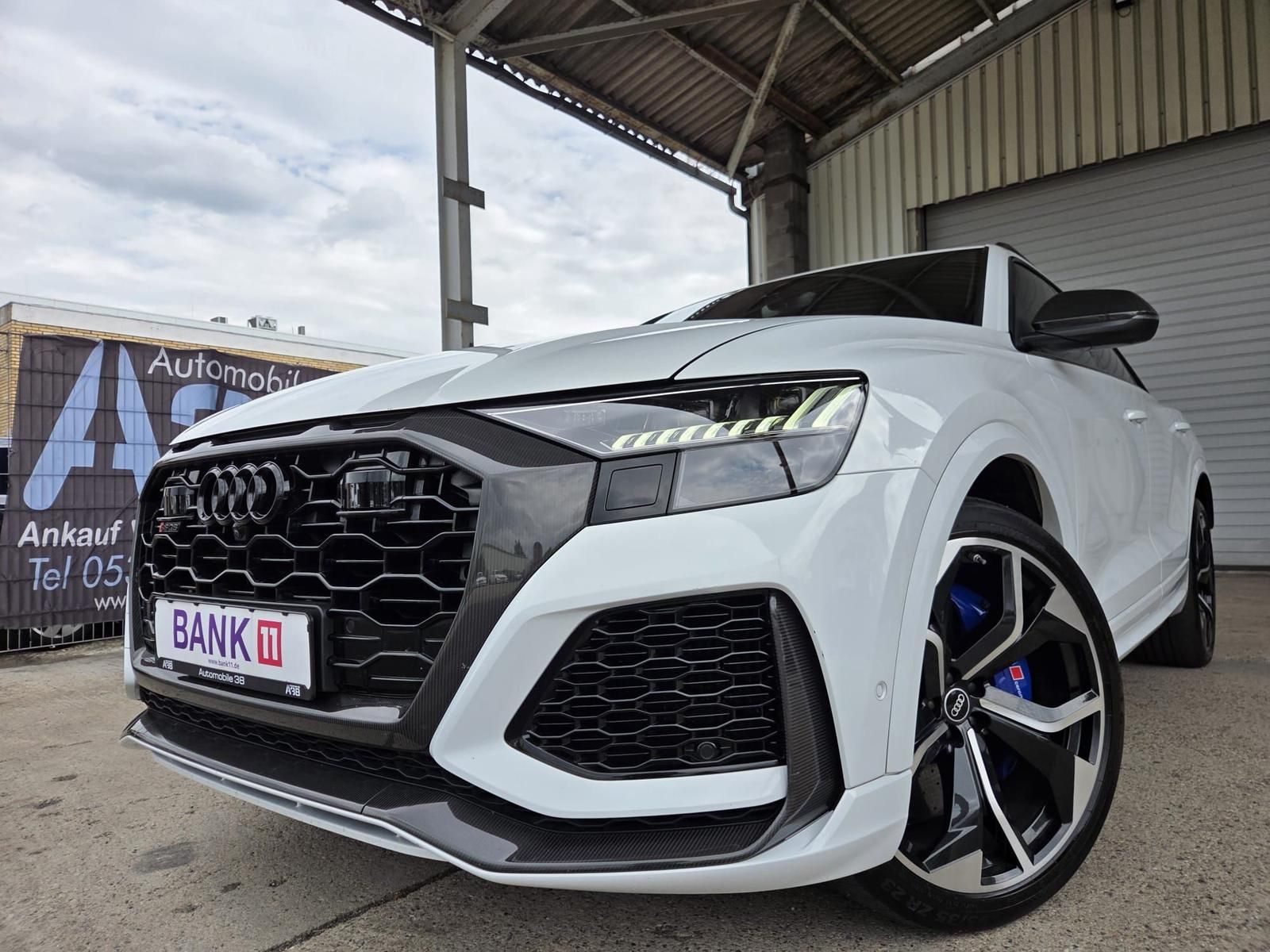 Audi RSQ8 2021 г. Белый, пробег 52100 км