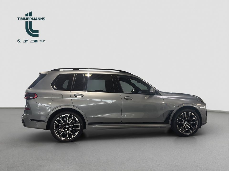 BMW X7 2024 г. Серый, пробег 24999 км