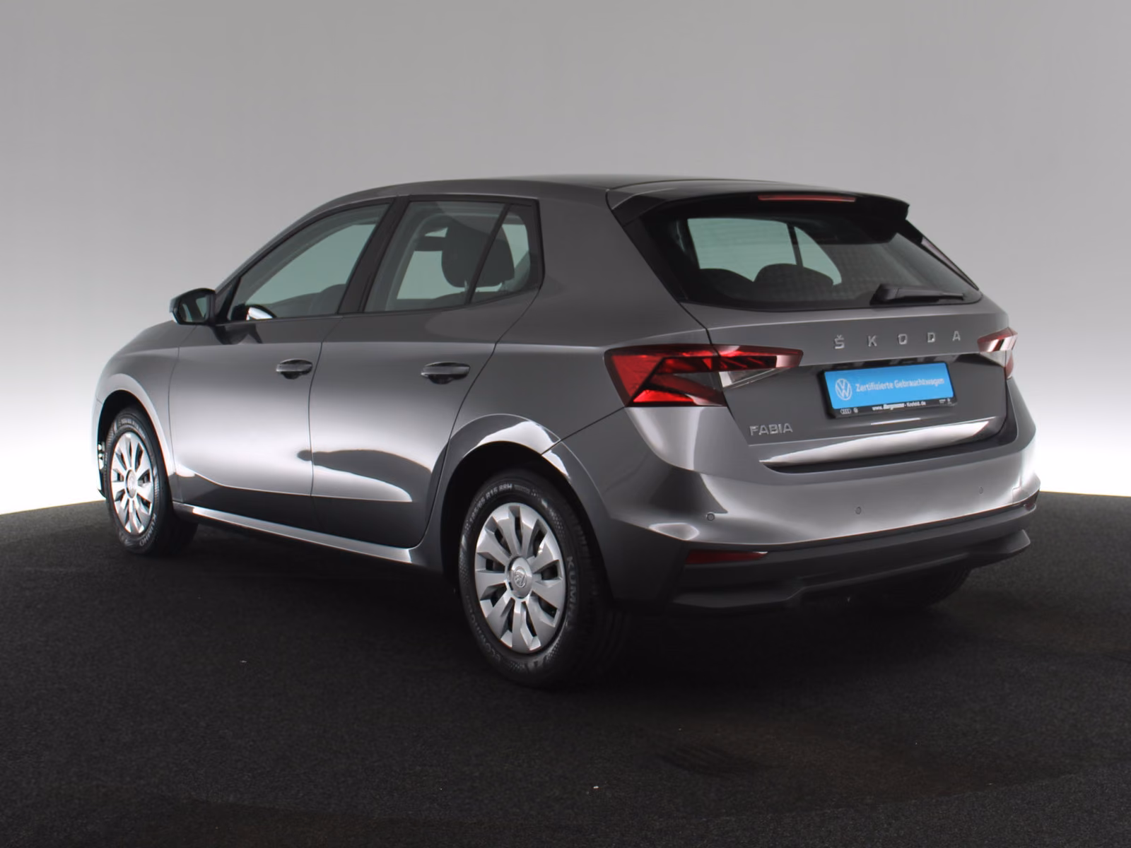 Skoda Fabia 2023 г. Серый, пробег 54259 км