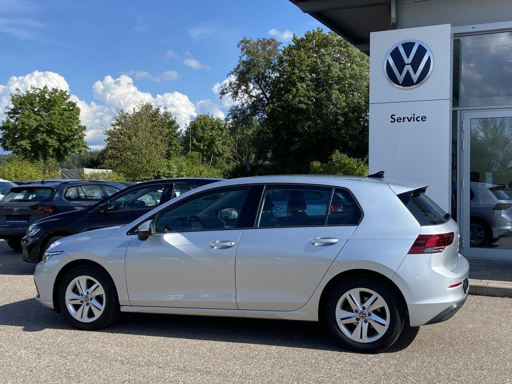 Volkswagen Golf 2022 г. Серебристый, пробег 24363 км
