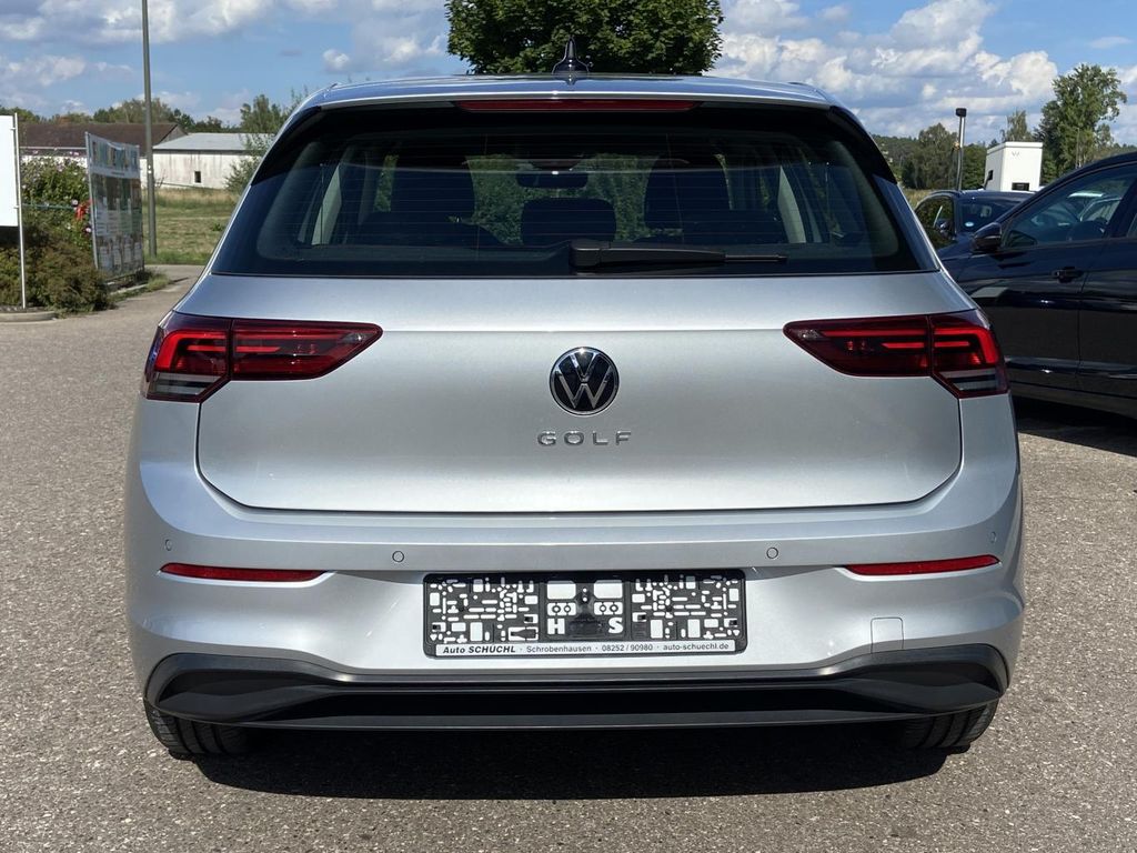 Volkswagen Golf 2022 г. Серебристый, пробег 24363 км