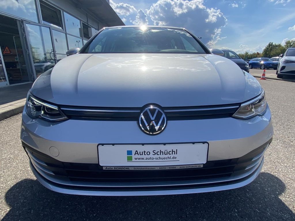 Volkswagen Golf 2022 г. Серебристый, пробег 24363 км
