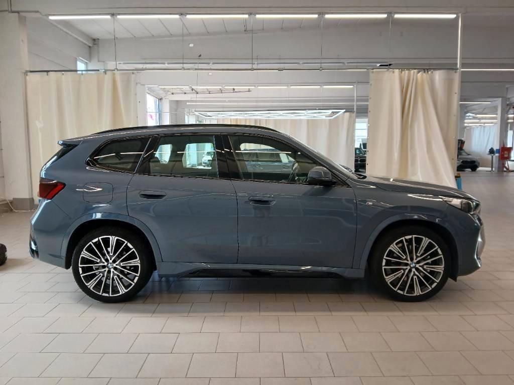 BMW X1 2025 г. Серый, пробег 38000 км