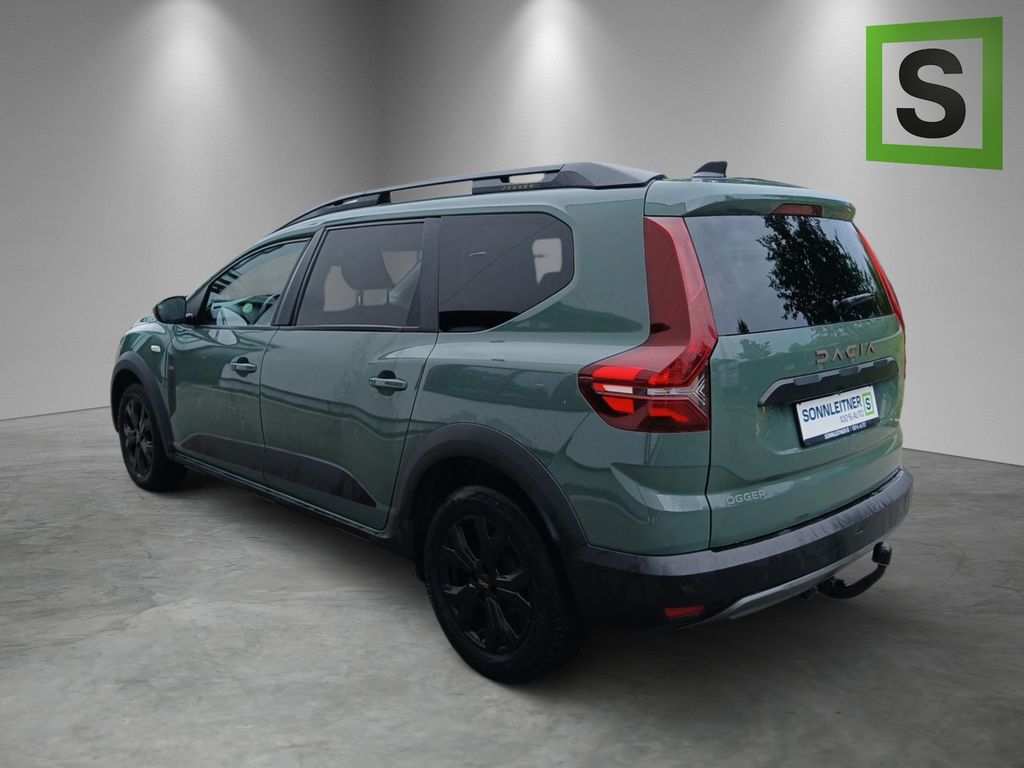 Dacia Jogger 2023 г. Серый, пробег 60000 км