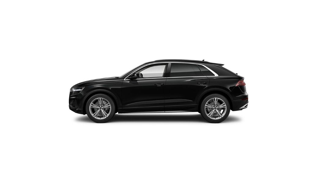 Audi Q8 2023 г. Чёрный, пробег 42500 км