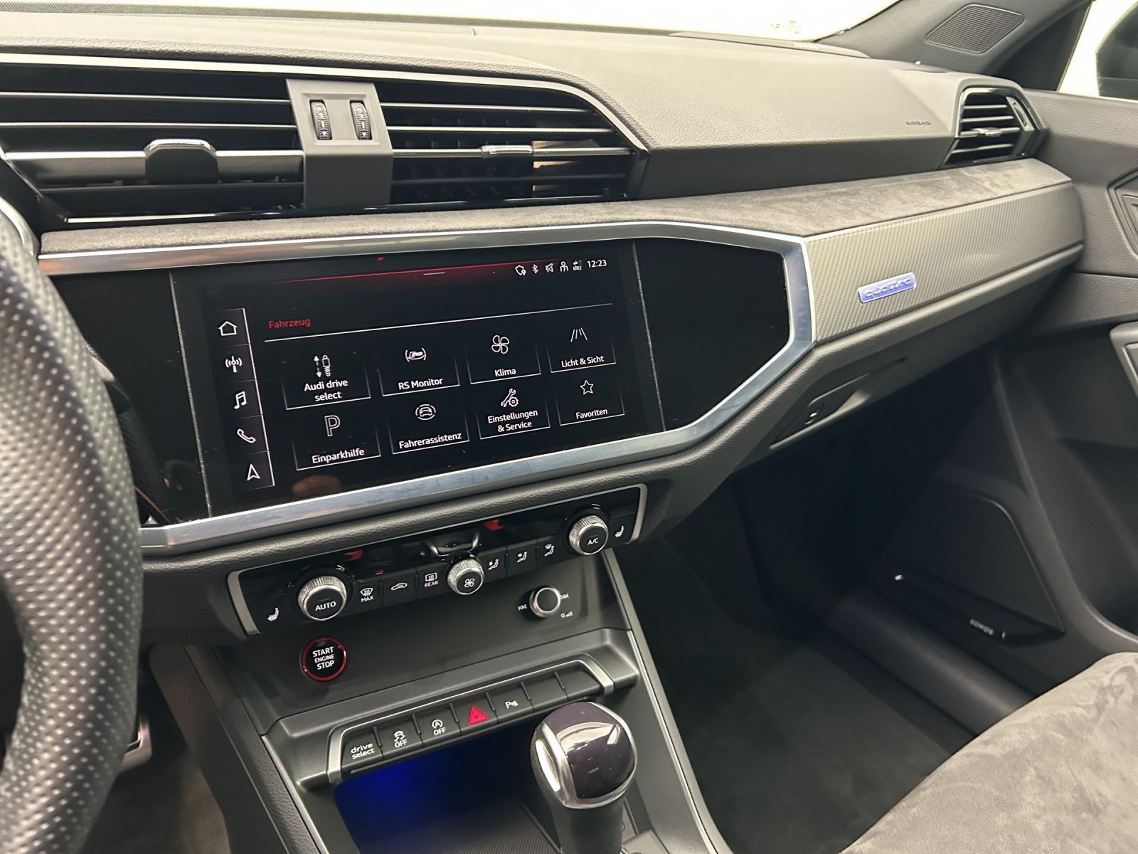 Audi RSQ3 2022 г. Серый, пробег 51401 км