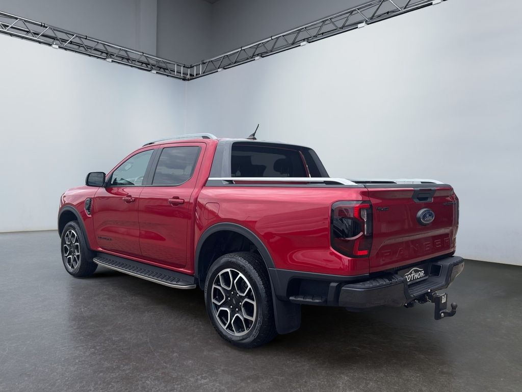 Ford Ranger 2023 г. Красный, пробег 52532 км