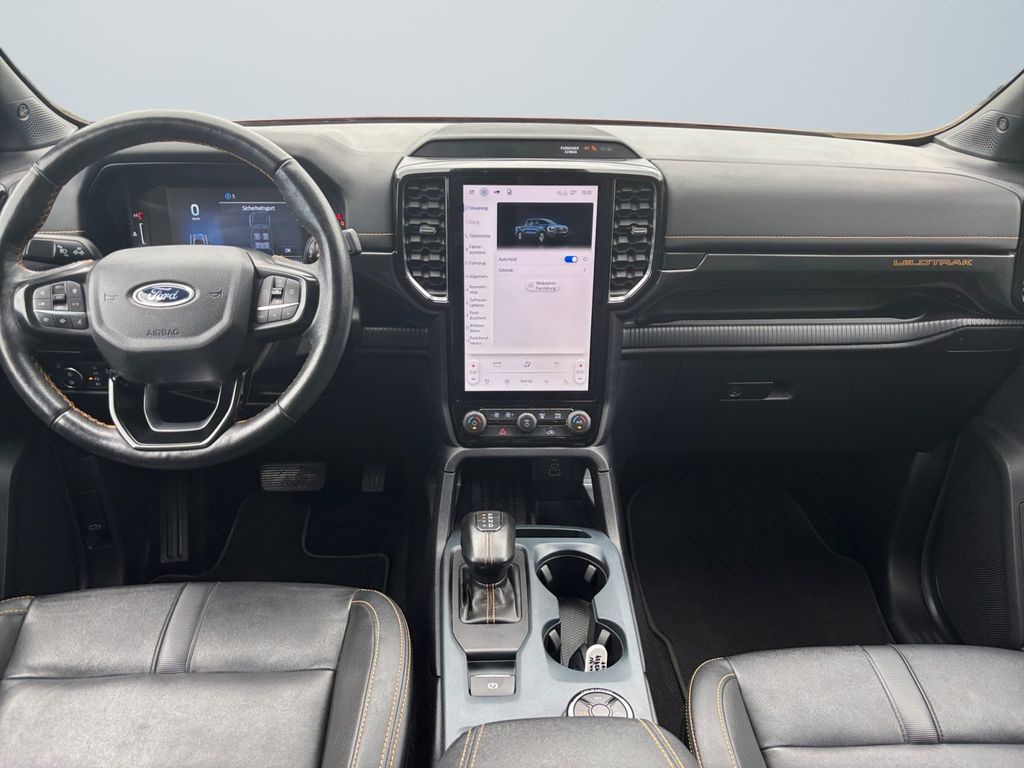 Ford Ranger 2023 г. Красный, пробег 52532 км