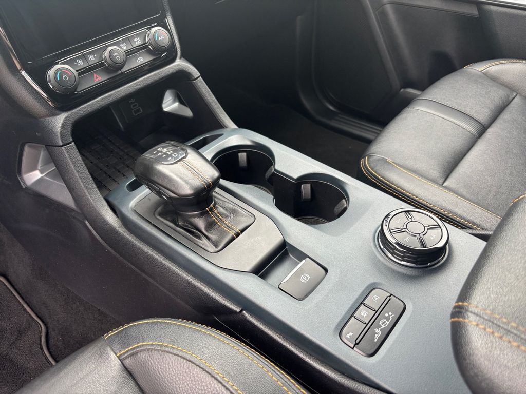 Ford Ranger 2023 г. Красный, пробег 52532 км