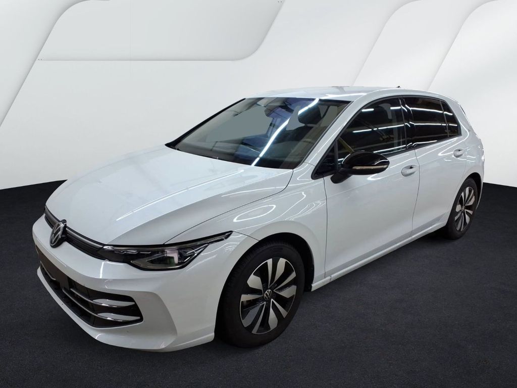 Volkswagen Golf 2025 г. Белый, пробег 16660 км