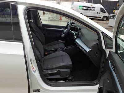 Volkswagen Golf 2025 г. Белый, пробег 16660 км