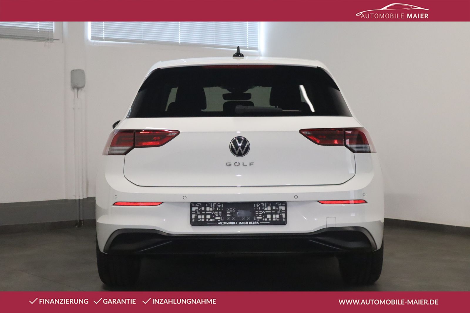 Volkswagen Golf 2023 г. Белый, пробег 37400 км