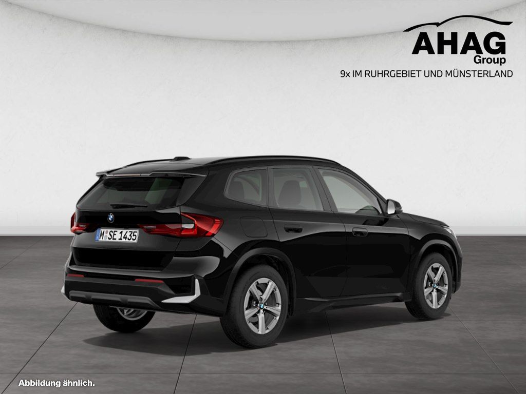 BMW X1 2022 г. Чёрный, пробег 18962 км