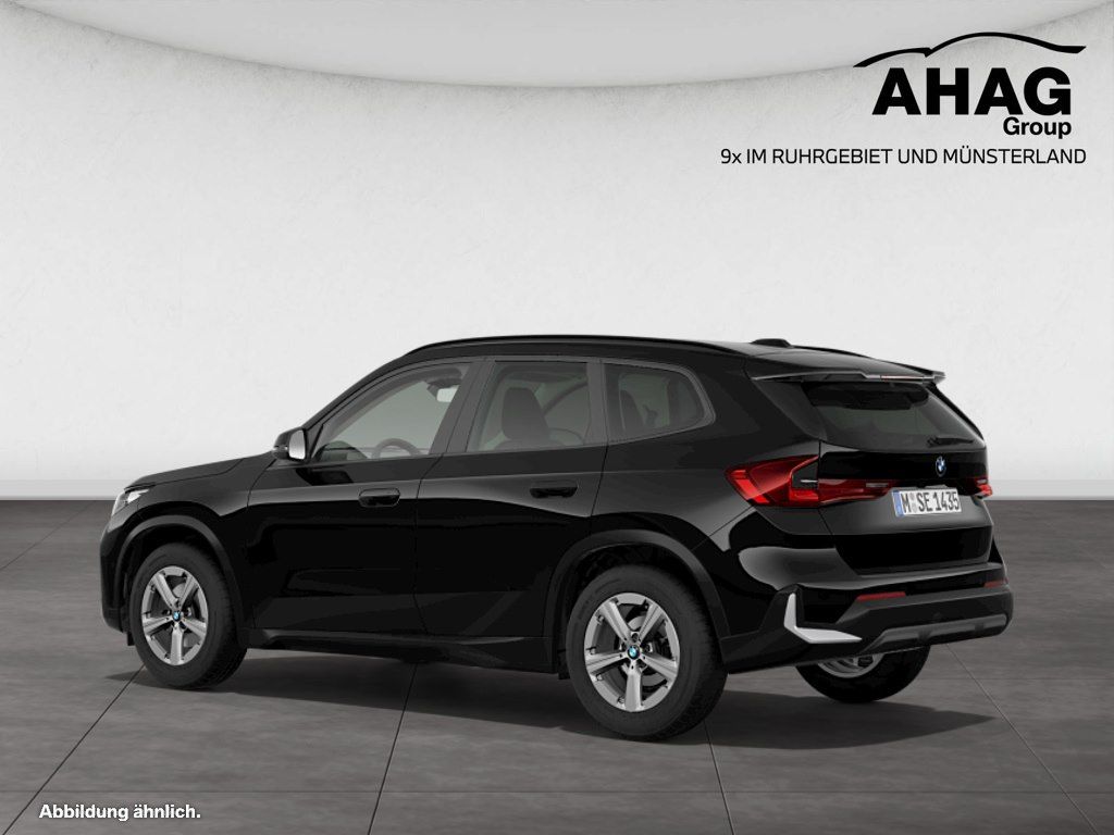 BMW X1 2022 г. Чёрный, пробег 18962 км