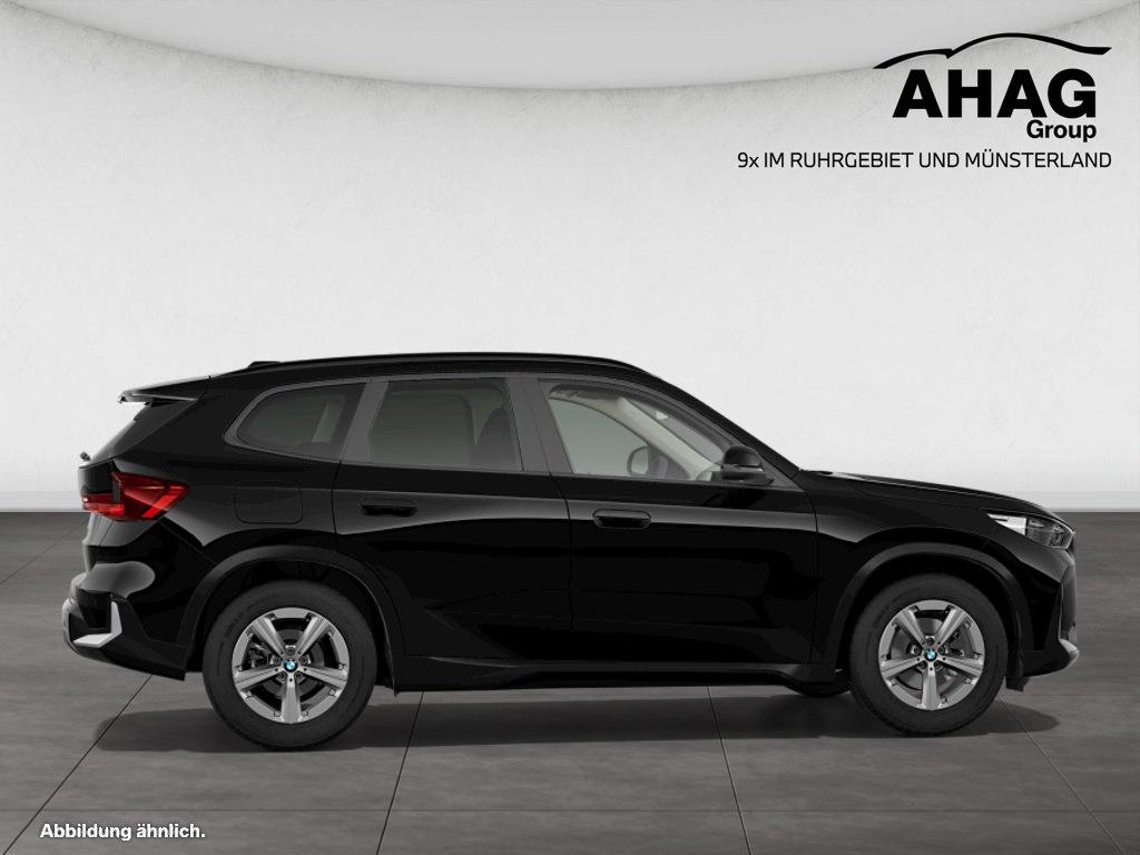 BMW X1 2022 г. Чёрный, пробег 18962 км
