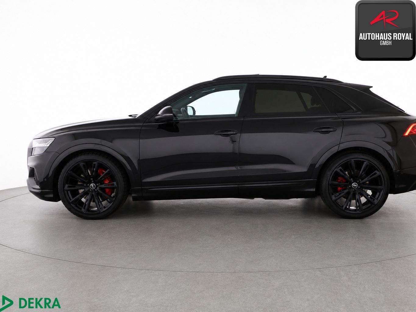 Audi SQ8 2023 г. Чёрный, пробег 33223 км