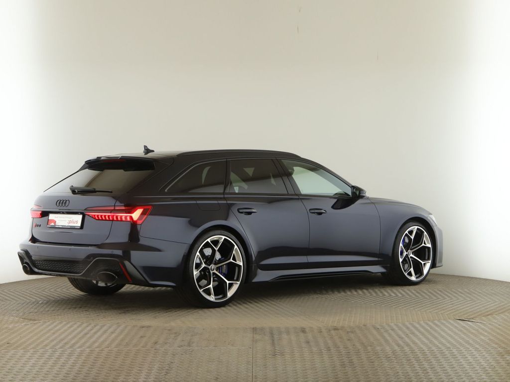 Audi RS6 2024 г. Чёрный, пробег 50561 км