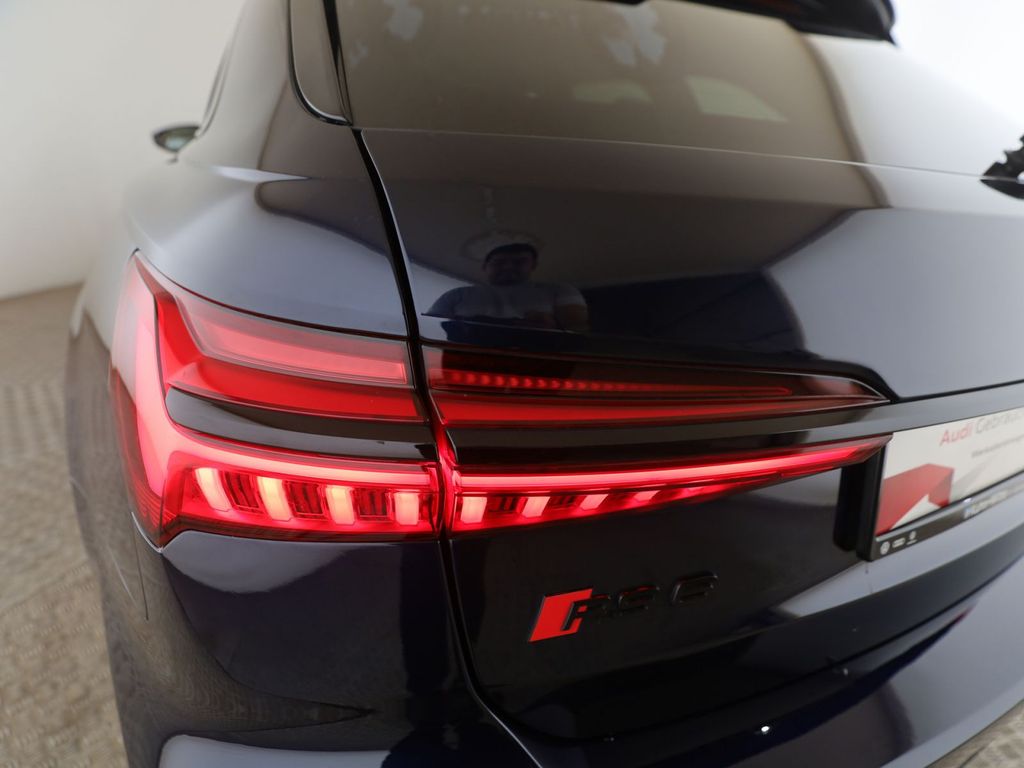 Audi RS6 2024 г. Чёрный, пробег 50561 км