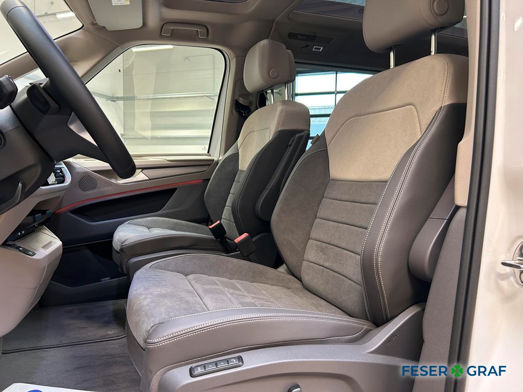 Volkswagen T7 MULTIVAN 2026 г. Белый, пробег 15000 км