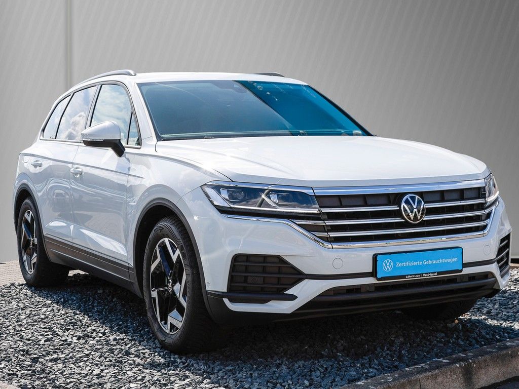 Volkswagen Touareg 2025 г. Белый, пробег 25245 км